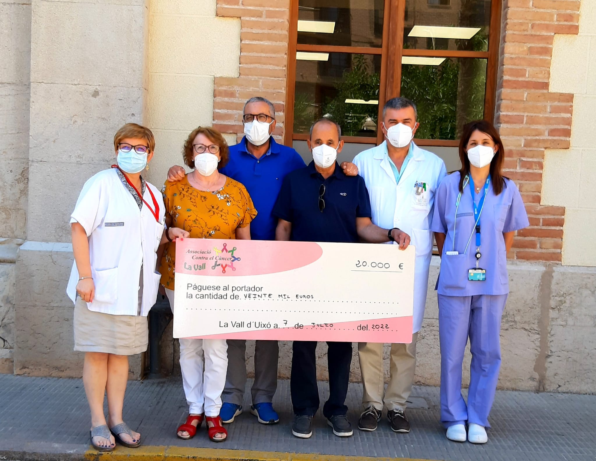 Donación Associació contra el Càncer Vall d'Uixó